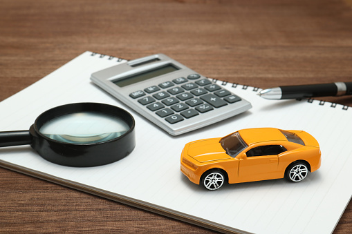Vale a pena renovar o seguro auto com a mesma seguradora?